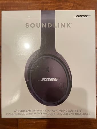 NEW & SEALED Bose Soundlink Around-Ear Wireless Headphones II 1