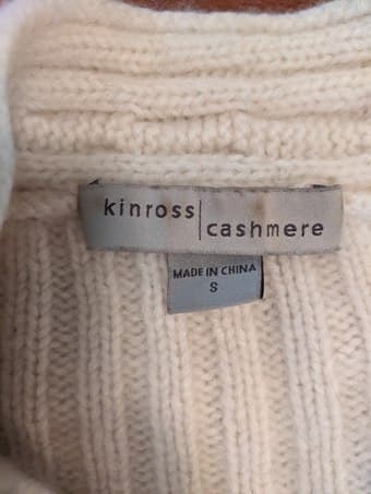 White cashmere sweater (small) 2