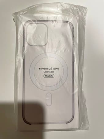 iPhone 12/12 Pro clear case 2