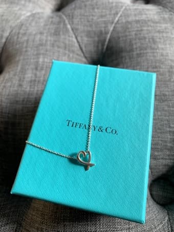TIFFANY & Co. Sterling Silver Paloma Picasso Loving Heart Pendant 16" 1