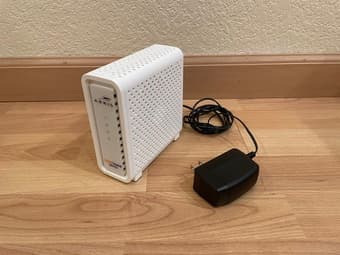 Motorola SB6183 Modem 1