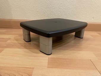3M Monitor Stand 1