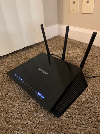 Netgear Nighthawk Wi-Fi Router for sale 2