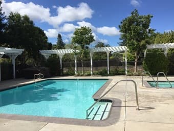 2 bedroom 2 bath in Palo Alto 2