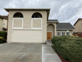 $1200 Private Room, Private Bath in Beautiful House (san jose north) 1