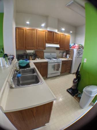 $1240 Room in 3Bed1Bath Home in SF SOMA, Available Feb 20th 4