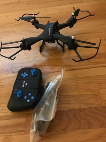 snaptain drone 1