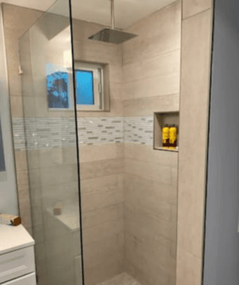 Elegant, brand new & modern 1 BR unit, 10 minutes from Campus 4