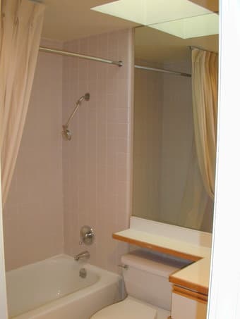 Beautiful gated condo in Palo Alto 2b/2b with cathedral ceiling 4