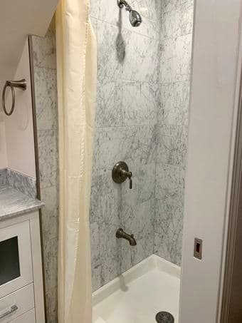 Private Room in Walking distance to Redwood City Campus 2