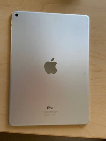 iPad Air 2 Wi-Fi  128 GB - Silver 2