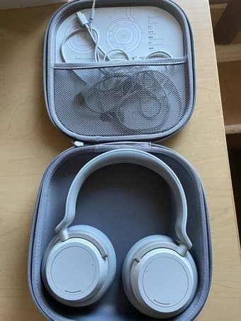 Surface Headphone 2 - noise cancelling and wifi - gray 1
