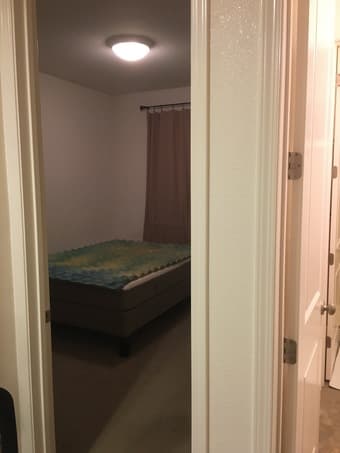 Menlo Park Room with own bathroom for sublet March-June 30 2