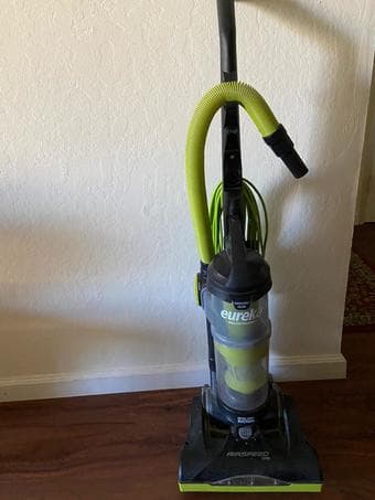Vacuum cleaner and iClicker 1