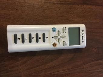 Vacuum cleaner and iClicker 3