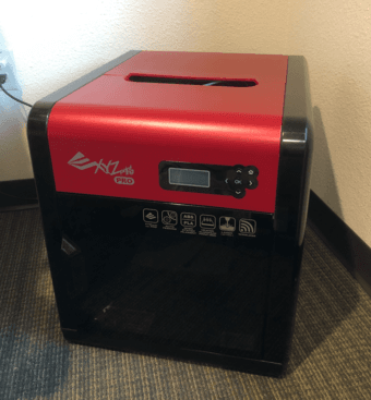 XYZPriting DaVinci Pro 3D Printer 1