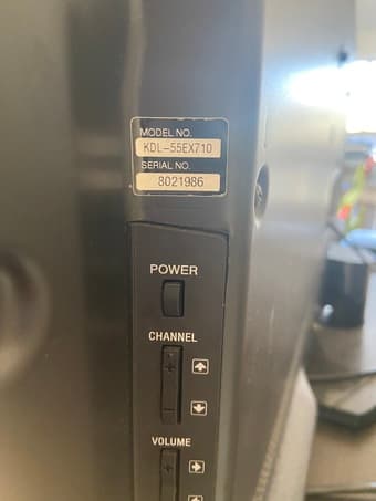 Selling 55 inch Sony Bravia 1080p 120 Hz 3