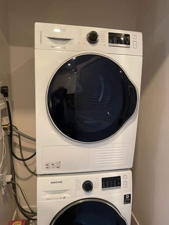 Lease transfer fully furnished apartment - Starting April 2021 4