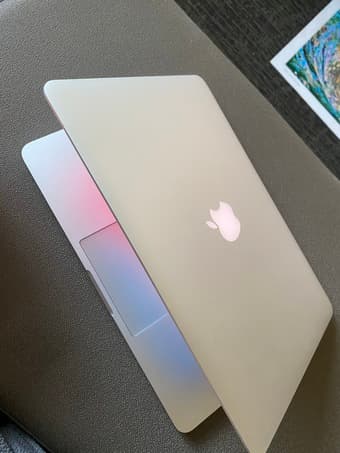 MacBook Pro (Early 2015, Retina, 13-inch) 2