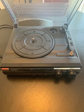Jensen Record Player (moving sale/big discount) 2