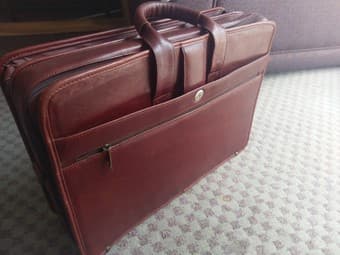 Leather briefcase 2