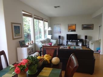 Summer Sublet in Spacious East Palo Alto House 1