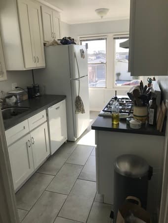 Private Bedroom in 2 Bed, 1 Bath Apartment (San Mateo) 2