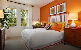 Private room and bathroom with walk-in closet in 2B2B----Female only 2