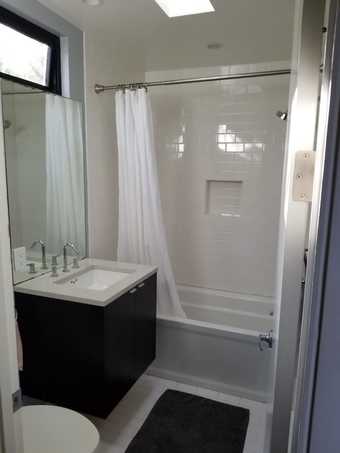 Premium Studio &garden. Perfect for incoming SHC/LPCH residents/fellow 4