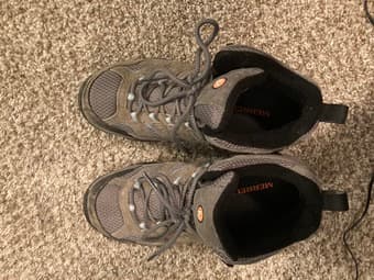 Merrell hiking boots, size 8 2