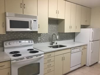 $0 Application/Deposit. 1 bdrm 1bath Upstairs Apartment Sunnyvale/MV 1