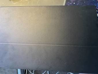 Mukesh Portable 15" 1080p Display with Case/ Stand 1