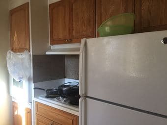 menlo park, bike distance to stanford, 3b2b apartment, July available. 2
