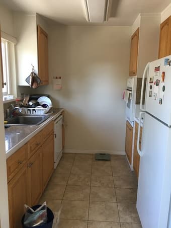 Menlo park, bike distance to Stanford, 3b2b apartment, July available- 1