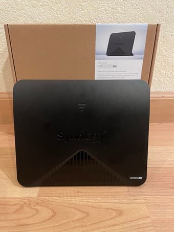 Synology RT2600ac + MR220ac 2