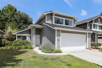 Furnished 3 bed / 2.5 bath 1840 sq.ft house in Redwood City gated comm 1