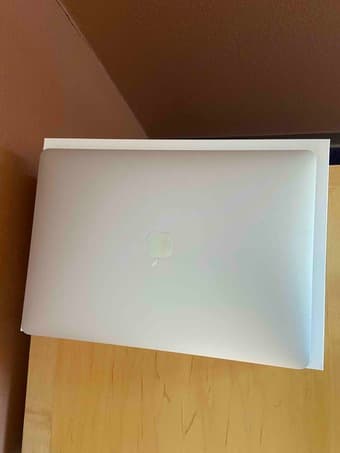 2020 13-inch MacBook Air - Silver w/ AppleCare+ through 2023 4