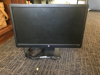 $10 computer monitor, HP W2082a 1