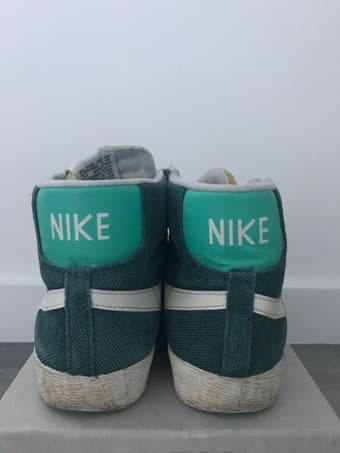 women size 5 NIKE BLZER 2