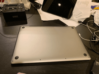 selling my 15-inch macbook pro (bought in June-2019) 3