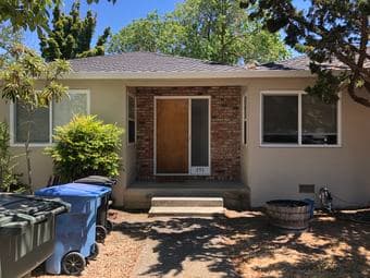 Nice house in a quiet Palo Alto neighborhood 1