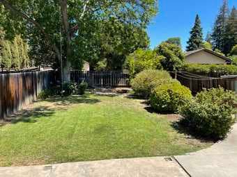 Nice house in a quiet Palo Alto neighborhood 4