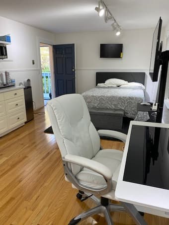 Furnished studio apartment downtown palo alto 2