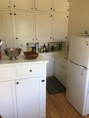 Historic Downtown PA studio available 5 July - 15 Sept 1