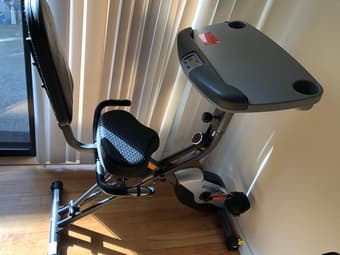 Fitness Items Barebell with weights, Exercise bike 1