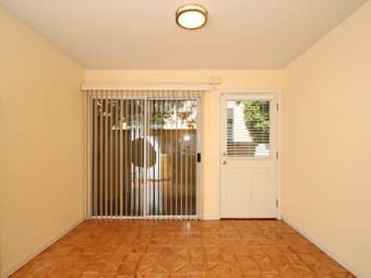 1bed/1bath downtown Palo Alto, 2225, available from 11th July 1