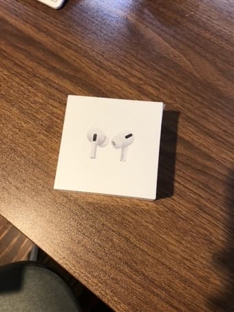 Airpods pro sealed box 4