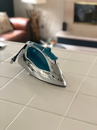 Sunbeam Steammaster Steam Iron 2
