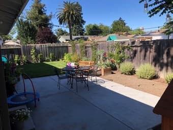 3br/1ba Duplex unit with garage/large garden in Redwood City 1