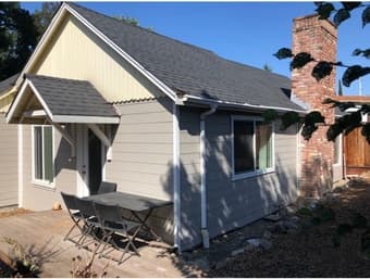 Menlo Park house, close to campus 2